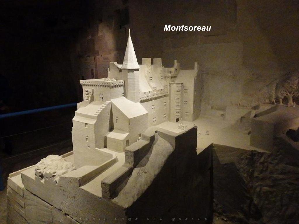 149 PIERRE ET LA LUMIERE A SAUMUR 2016_000053.jpg